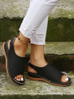 Summer Plain Hollow Out Vintage Breathable Vacation Sandals -Women's Fashion Store 3c15af2bd1667cb03041b00781bef97c
