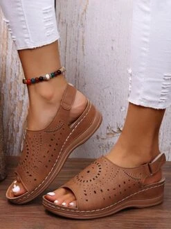 Summer Plain Hollow Out Vintage Breathable Vacation Sandals -Women's Fashion Store 54e96dcd12548f26f8a0acd17b153f32