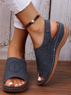 Summer Plain Hollow Out Vintage Breathable Vacation Sandals -Women's Fashion Store 697ef8d605a7a31bd2d5895bfdfa8ce6