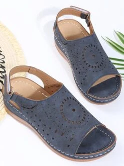 Summer Plain Hollow Out Vintage Breathable Vacation Sandals -Women's Fashion Store 9f78eb141b05a5d0d5a658d1514b5bce