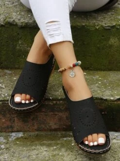 Summer Plain Hollow Out Vintage Breathable Vacation Sandals -Women's Fashion Store e80e0c3b85de4d5571ba7f02dcaa7fe3