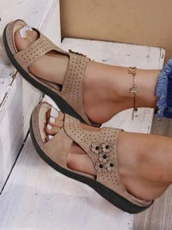 Khaki Retro Flowers Breathable Hollow Casual Sandals -Women's Fashion Store e8e707c15ae843f0cbf40624b3a141fc